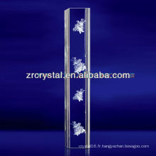 Cristal gravé par fleur de laser de K9 3D avec la forme de pilier